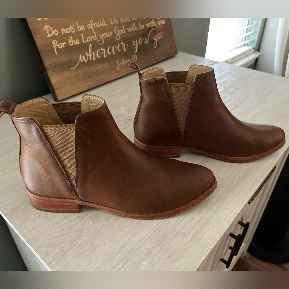 Nisolo Everyday Chelsea boot